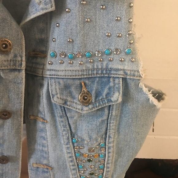 VINTAGE Y2K STUDDED JEWELED DENIM VEST WAISTCOAT W/ TURQUOISE & STUDS - Picture 5 of 8